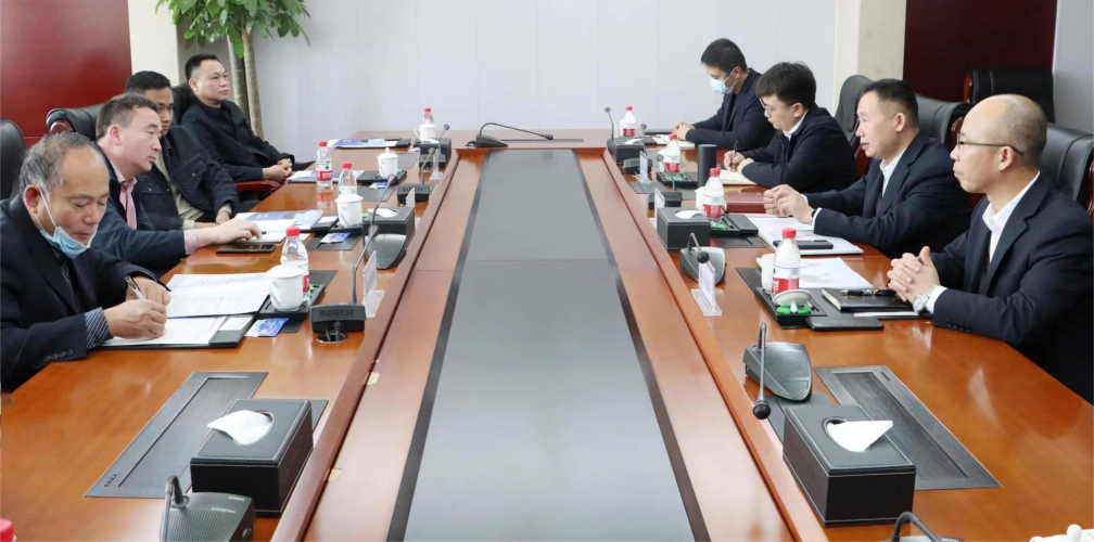 沧州港务集团与五矿二十三冶建设集团交流座谈