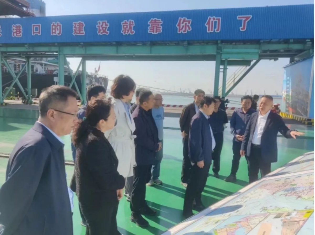 国家开发银行河北分行副行长苏宏到集团参观调研