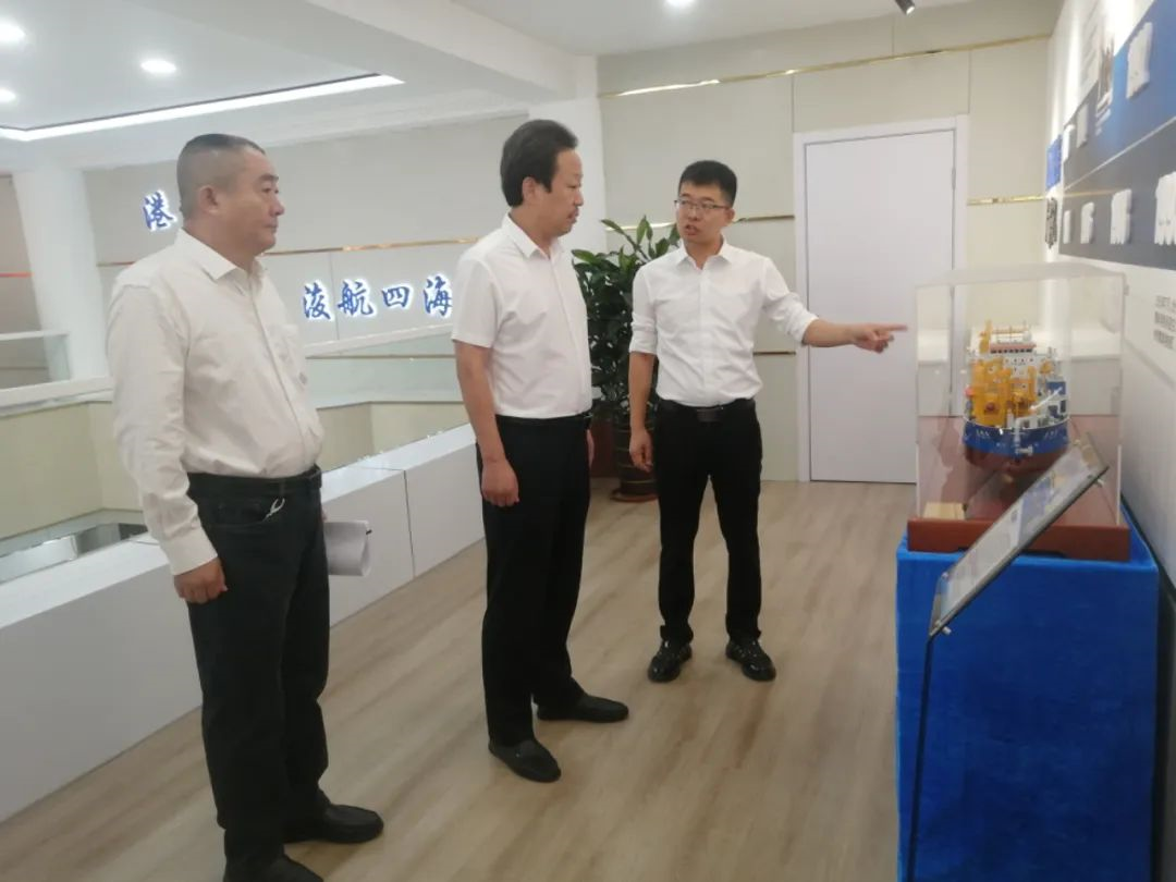陈洪亮督导检查节日期间值班值守与安全生产工作